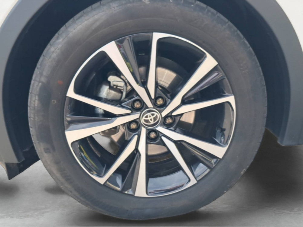 Acheter Toyota C-HR C-HR Hybride 140 Design 5p occasion dans les concessions du Groupe Faurie