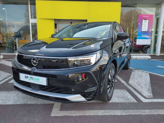 Acheter Opel Grandland Grandland 1.2 Turbo 130 ch Elegance Business 5p occasion dans les concessions du Groupe Faurie