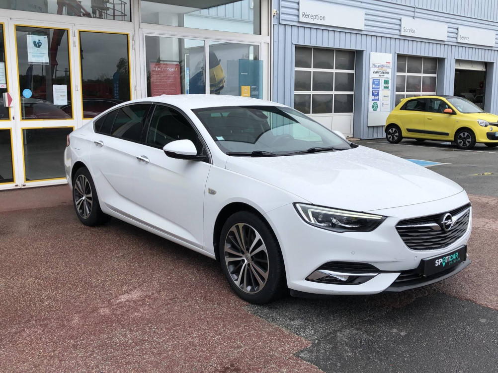 Acheter Opel Insignia Insignia Grand Sport 2.0 D 170 ch BlueInjection AT8 Elite 5p occasion dans les concessions du Groupe Faurie