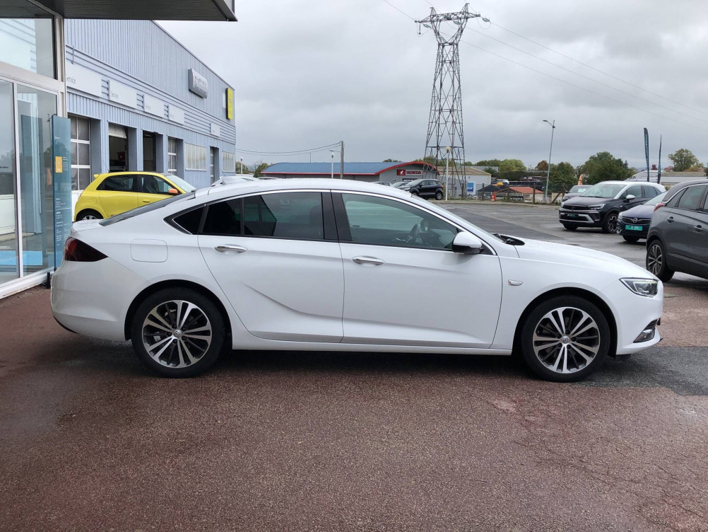 Acheter Opel Insignia Insignia Grand Sport 2.0 D 170 ch BlueInjection AT8 Elite 5p occasion dans les concessions du Groupe Faurie