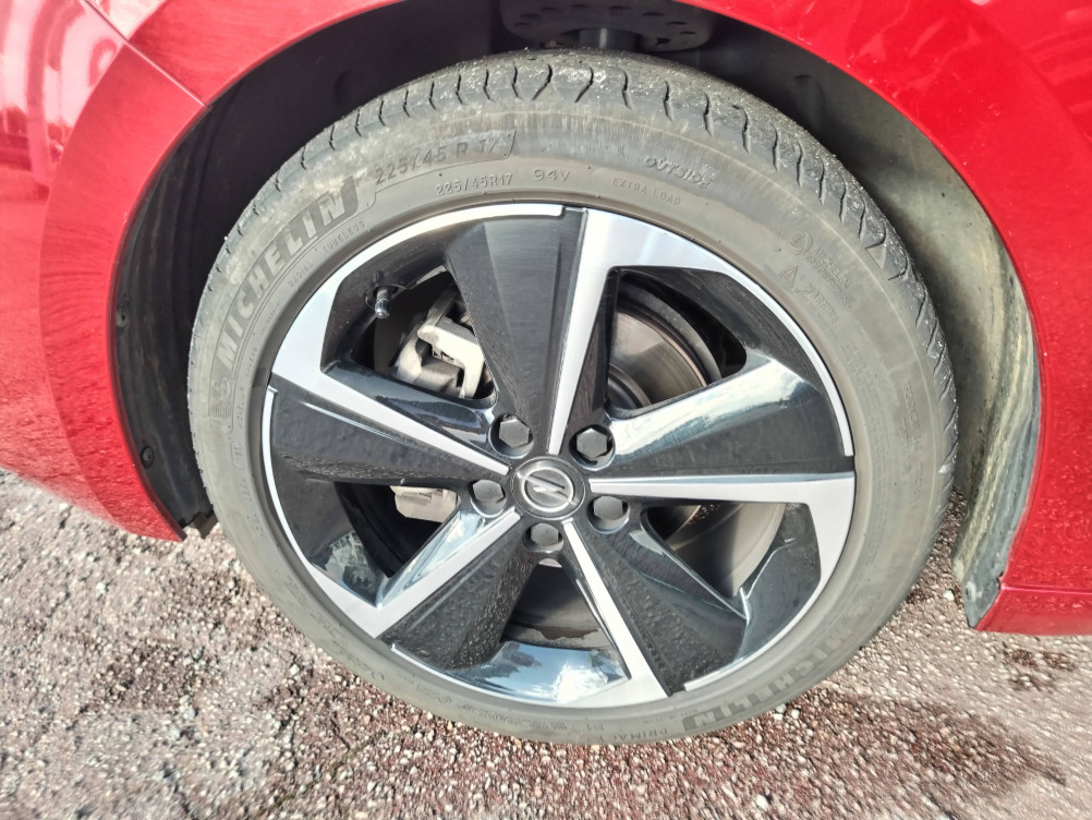 Acheter Opel Astra Astra 1.2 Turbo 130 ch BVA8 Elegance 5p occasion dans les concessions du Groupe Faurie