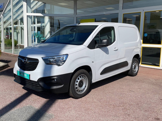 Acheter Opel Combo COMBO CARGO 1.5 130 CH S/S L1H1 EAT8 AUGMENTE PACK CLIM 4p occasion dans les concessions du Groupe Faurie