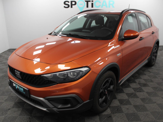 Acheter Fiat Tipo Tipo Cross 5 Portes 1.0 Firefly Turbo 100 ch S&S Pack 5p occasion dans les concessions du Groupe Faurie