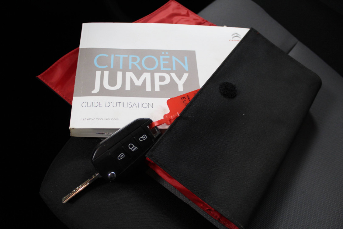 Acheter Citroën Jumpy Jumpy XS BlueHDi 115 S&S BVM6 Confort 5p occasion dans les concessions du Groupe Faurie