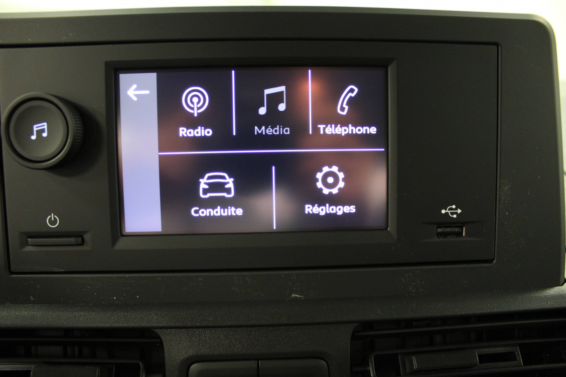Acheter Opel Combo Combo e-Life Taille M 136 ch & Batterie 50 kw/h Edition 5p neuf dans les concessions du Groupe Faurie