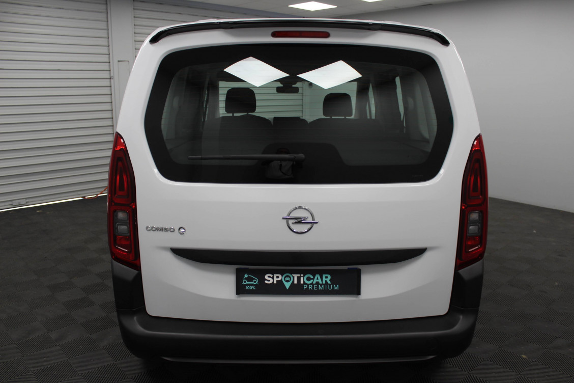 Acheter Opel Combo Combo e-Life Taille M 136 ch & Batterie 50 kw/h Edition 5p neuf dans les concessions du Groupe Faurie
