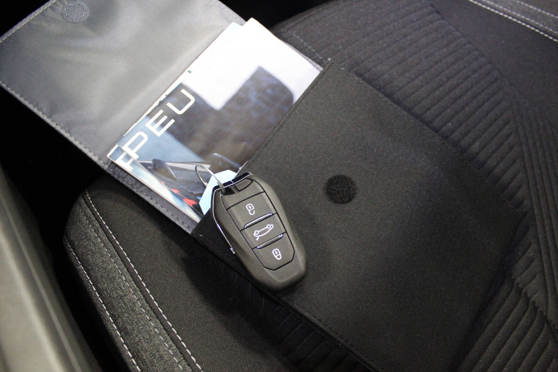 Acheter Peugeot 308 308 PureTech 110ch S&S BVM6 Active Pack 5p occasion dans les concessions du Groupe Faurie