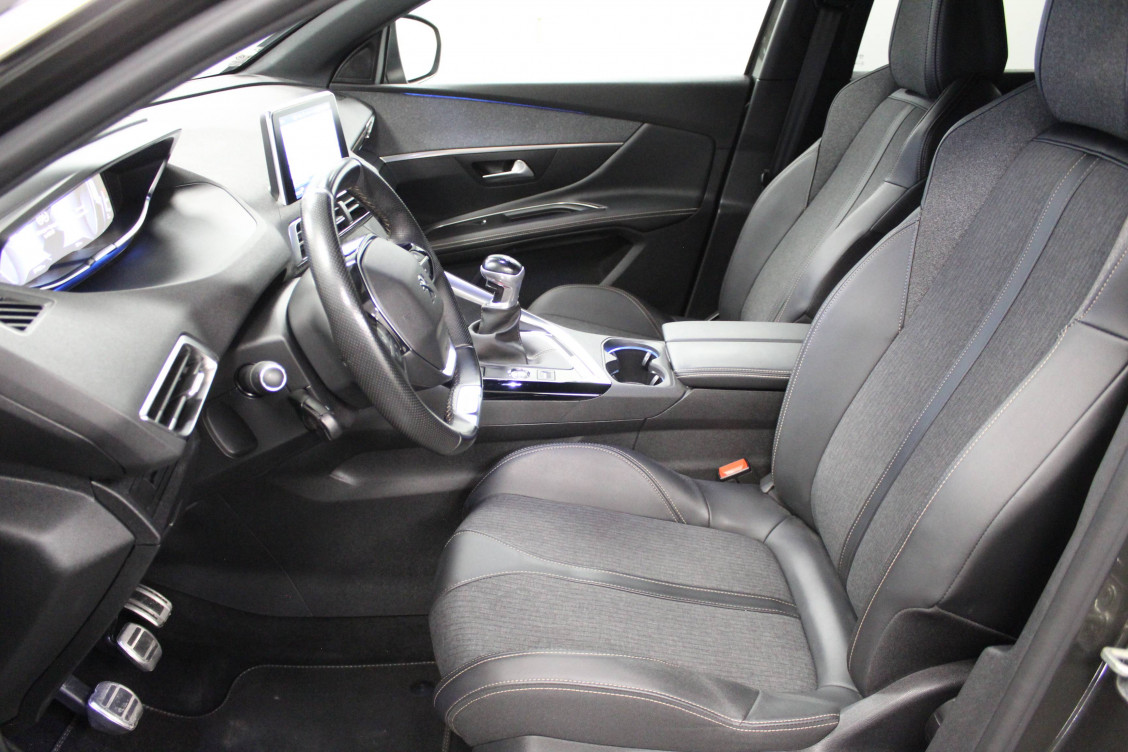Acheter Peugeot 3008 3008 Puretech 130ch S&S BVM6 GT Line 5p occasion dans les concessions du Groupe Faurie
