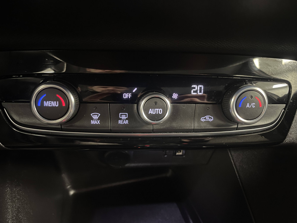 Acheter Opel Corsa E Corsa Electrique 136 ch & Batterie 50 kWh Edition 5p occasion dans les concessions du Groupe Faurie