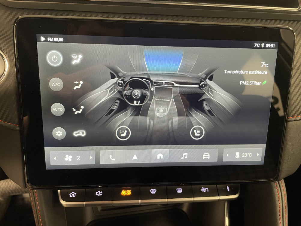 Acheter MG Motor ZS ZS EV Autonomie Standard 51kWh - 130 kW 2WD Comfort 5p occasion dans les concessions du Groupe Faurie