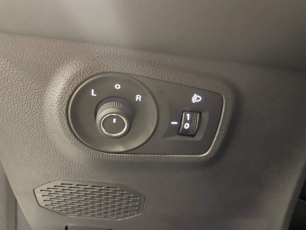 Acheter MG Motor ZS ZS EV Autonomie Standard 51kWh - 130 kW 2WD Comfort 5p occasion dans les concessions du Groupe Faurie