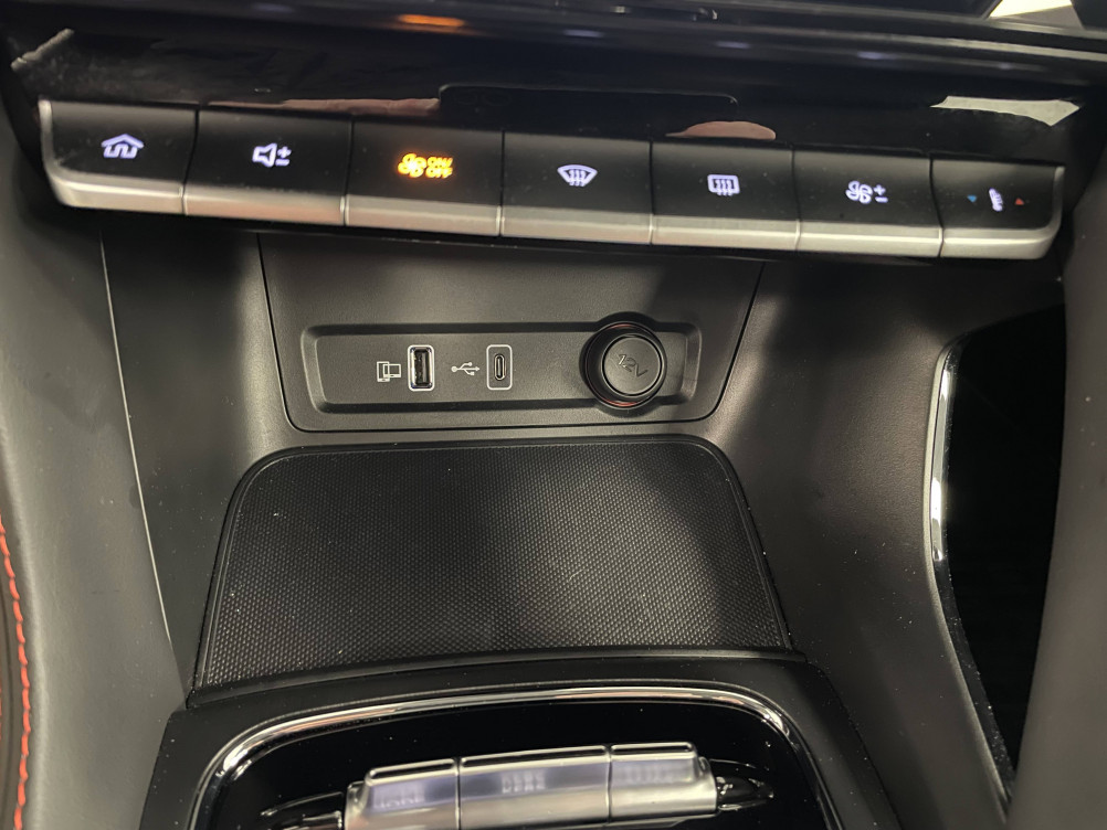 Acheter MG Motor ZS ZS EV Autonomie Standard 51kWh - 130 kW 2WD Comfort 5p occasion dans les concessions du Groupe Faurie