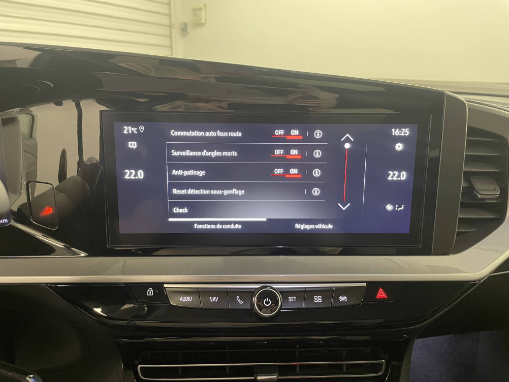Acheter Opel Mokka Mokka 1.2 Turbo 130 ch BVA8 Elegance 5p occasion dans les concessions du Groupe Faurie