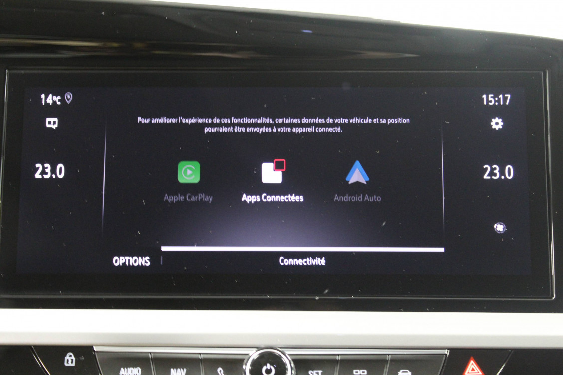 Acheter Opel Grandland Grandland 1.2 Turbo 130 ch Elegance Business 5p occasion dans les concessions du Groupe Faurie