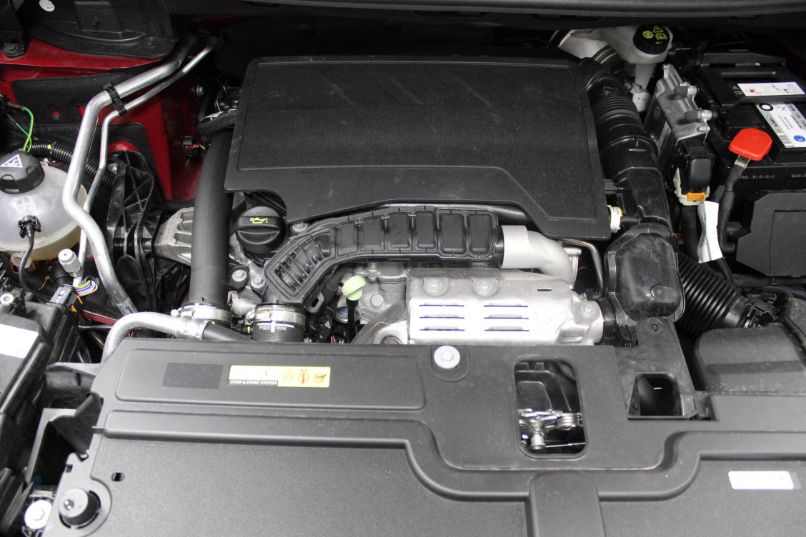 Acheter Opel Grandland Grandland 1.2 Turbo 130 ch Elegance Business 5p occasion dans les concessions du Groupe Faurie