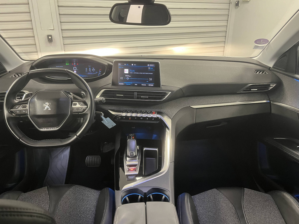 Acheter Peugeot 3008 3008 1.2 Puretech 130ch S&S EAT6 Allure 5p occasion dans les concessions du Groupe Faurie