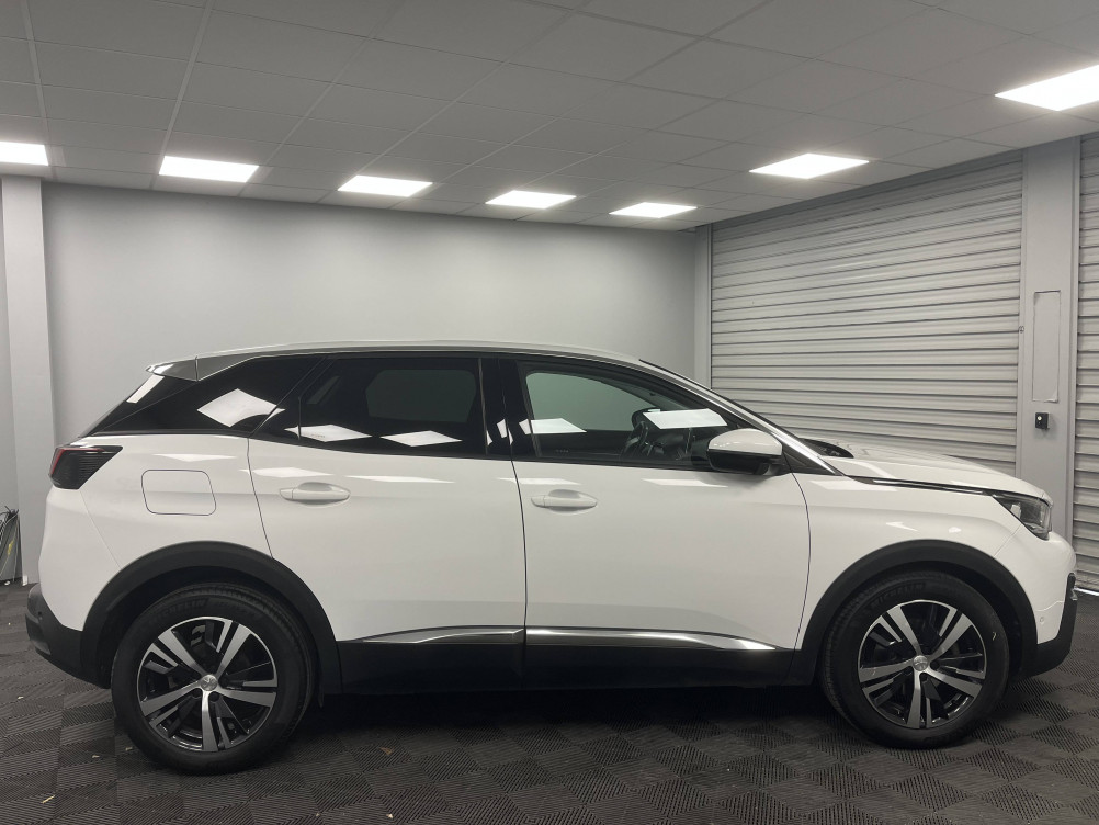 Acheter Peugeot 3008 3008 1.2 Puretech 130ch S&S EAT6 Allure 5p occasion dans les concessions du Groupe Faurie