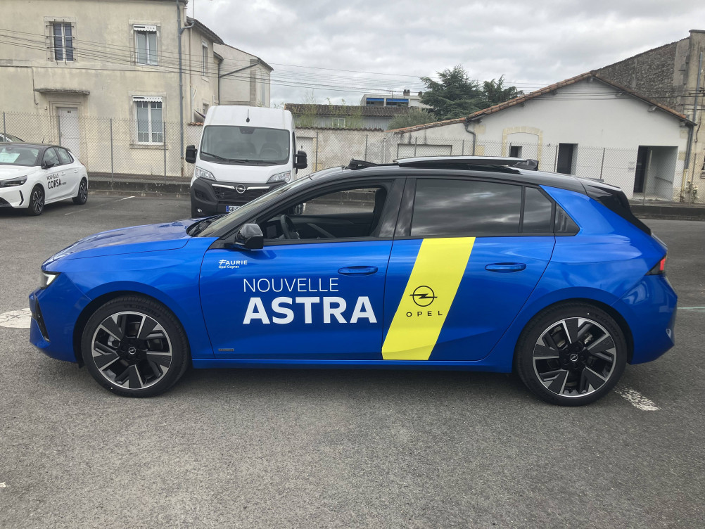 Acheter Opel Astra Astra Electrique 156 ch & Batterie 54 kWh GS 5p neuf dans les concessions du Groupe Faurie