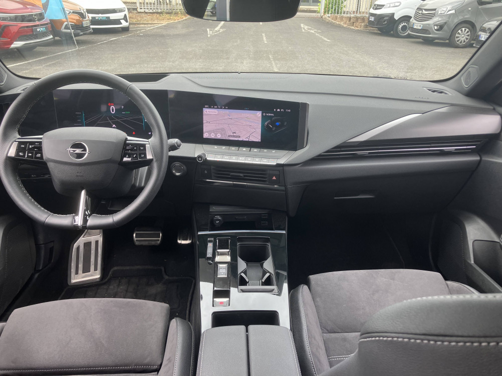 Acheter Opel Astra Astra Electrique 156 ch & Batterie 54 kWh GS 5p neuf dans les concessions du Groupe Faurie