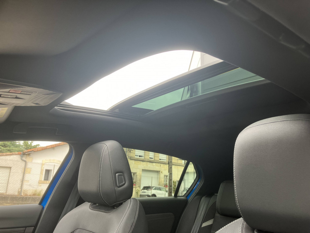Acheter Opel Astra Astra Electrique 156 ch & Batterie 54 kWh GS 5p neuf dans les concessions du Groupe Faurie