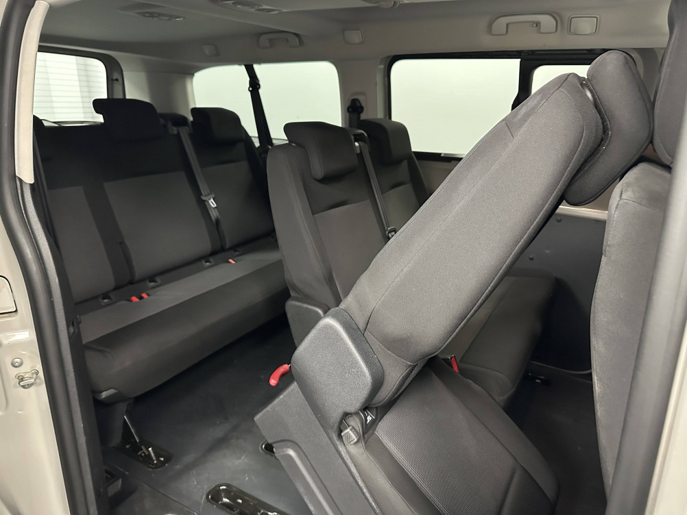 Acheter Opel Vivaro Vivaro Combi L3 1.5 Diesel 120 ch  4p occasion dans les concessions du Groupe Faurie