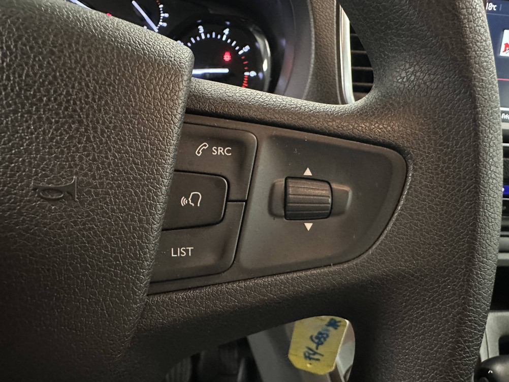 Acheter Opel Vivaro Vivaro Combi L3 1.5 Diesel 120 ch  4p occasion dans les concessions du Groupe Faurie
