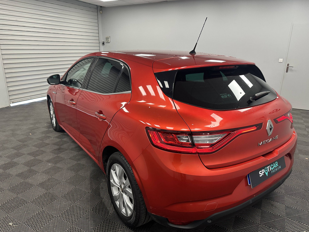 Acheter Renault Megane 4 Mégane IV Berline TCe 140 FAP Business 5p occasion dans les concessions du Groupe Faurie