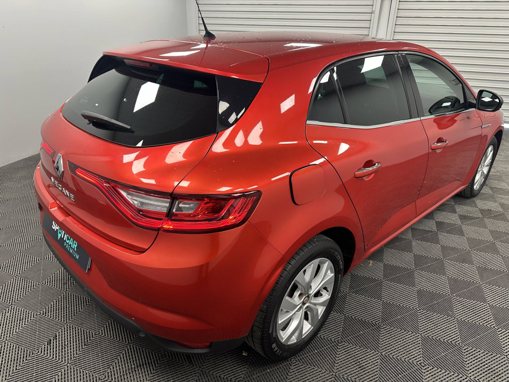 Acheter Renault Megane 4 Mégane IV Berline TCe 140 FAP Business 5p occasion dans les concessions du Groupe Faurie