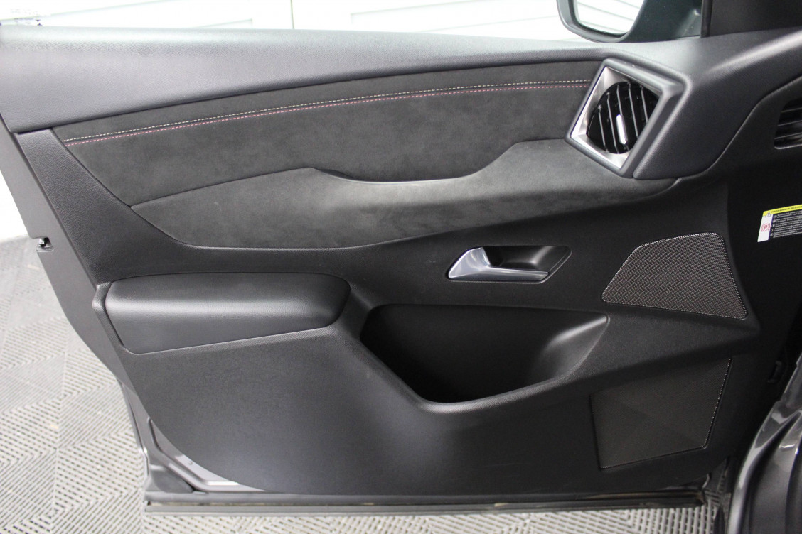 Acheter Ds Ds3 DS3 Crossback PureTech 100 BVM6 Performance Line 5p occasion dans les concessions du Groupe Faurie