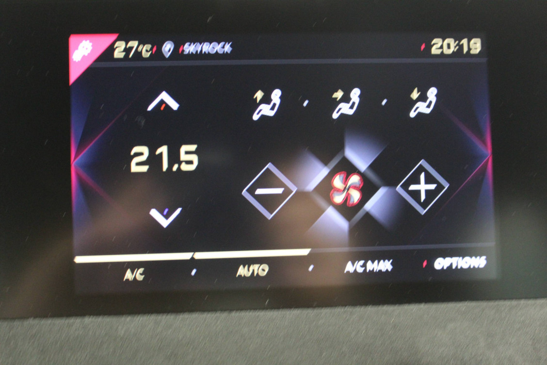 Acheter Ds Ds3 DS3 Crossback PureTech 100 BVM6 Performance Line 5p occasion dans les concessions du Groupe Faurie