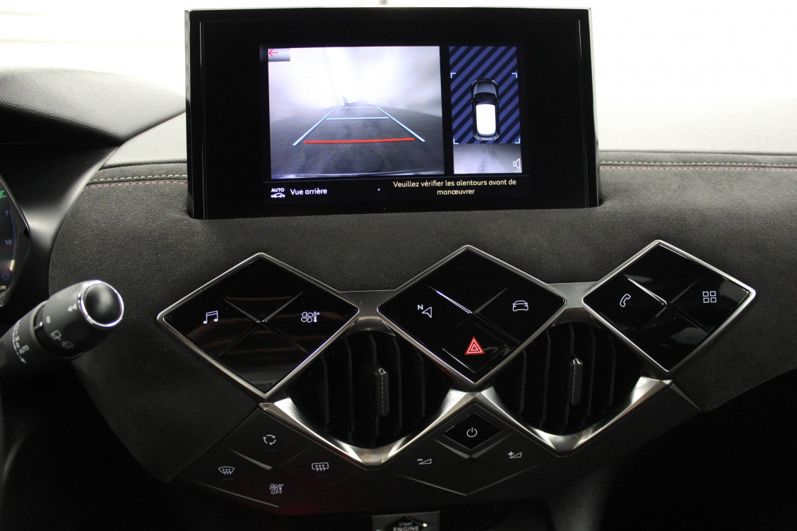 Acheter Ds Ds3 DS3 Crossback PureTech 100 BVM6 Performance Line 5p occasion dans les concessions du Groupe Faurie