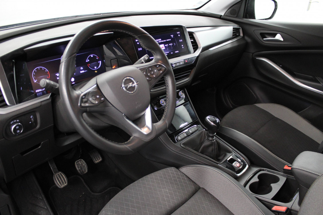 Acheter Opel Grandland Grandland 1.2 Turbo 130 ch Elegance Business 5p occasion dans les concessions du Groupe Faurie