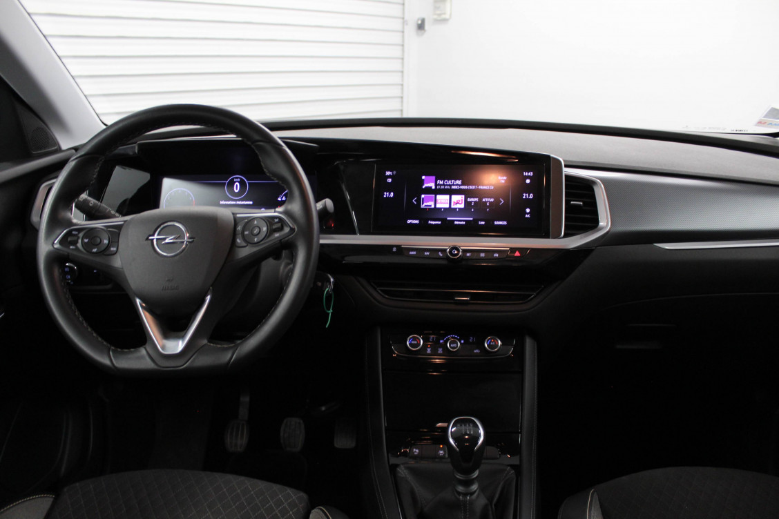 Acheter Opel Grandland Grandland 1.2 Turbo 130 ch Elegance Business 5p occasion dans les concessions du Groupe Faurie