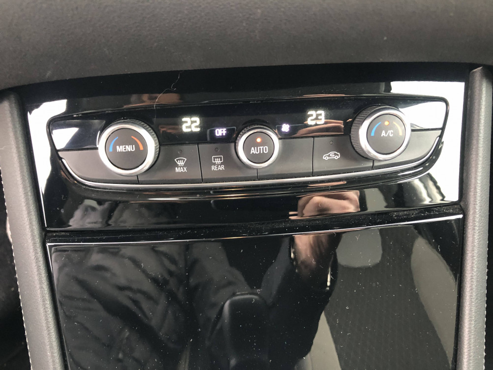 Acheter Opel Grandland X Grandland X 1.5 Diesel 130 ch Elite 5p occasion dans les concessions du Groupe Faurie