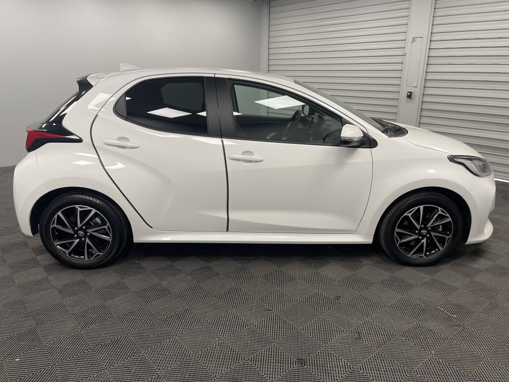 Acheter Toyota Yaris Yaris Hybride 116h Design 5p occasion dans les concessions du Groupe Faurie