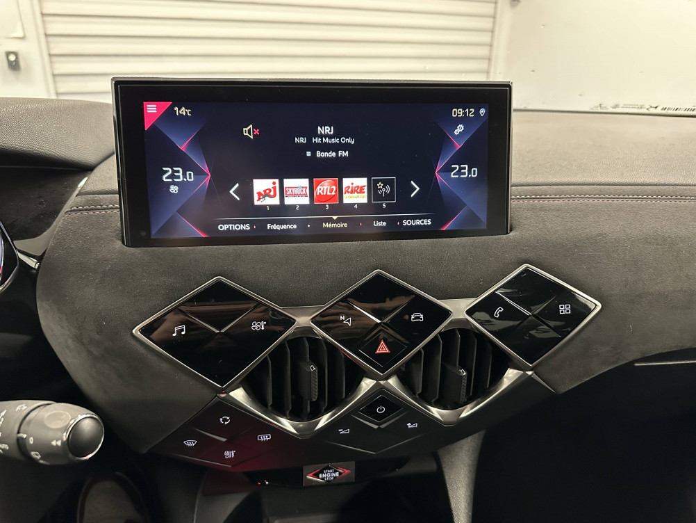 Acheter Ds Ds3 DS3 Crossback PureTech 100 BVM6 Performance Line+ 5p occasion dans les concessions du Groupe Faurie
