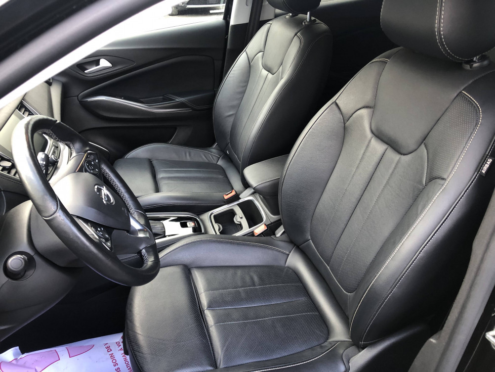 Acheter Opel Grandland X Grandland X 1.5 Diesel 130 ch BVA8 Ultimate 5p occasion dans les concessions du Groupe Faurie