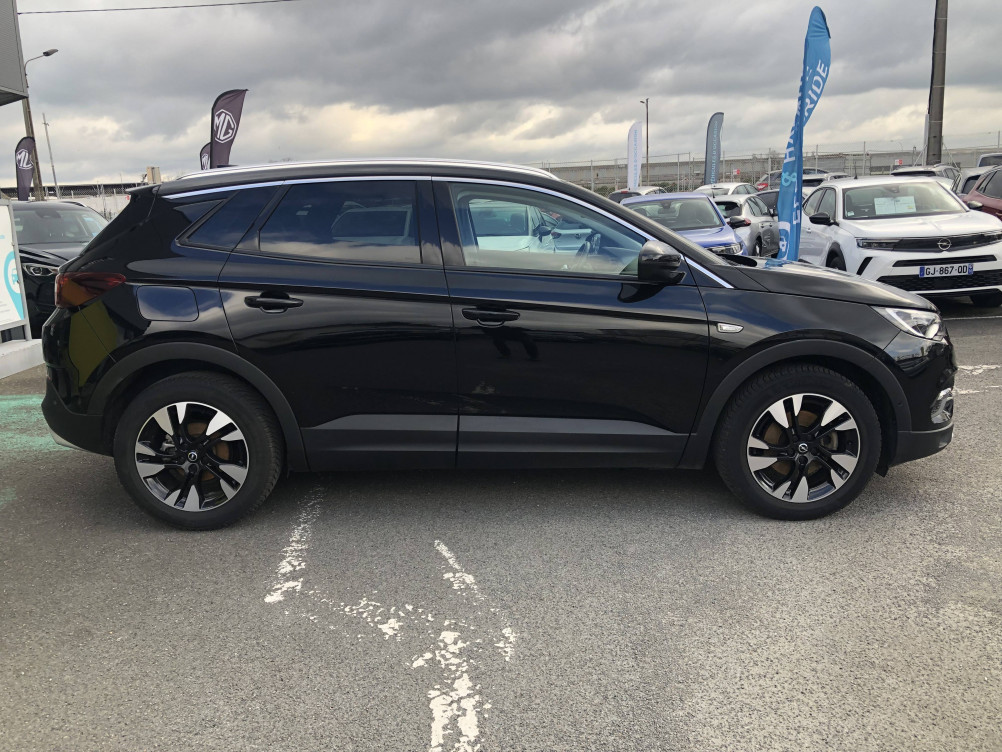 Acheter Opel Grandland X Grandland X 1.5 Diesel 130 ch BVA8 Ultimate 5p occasion dans les concessions du Groupe Faurie