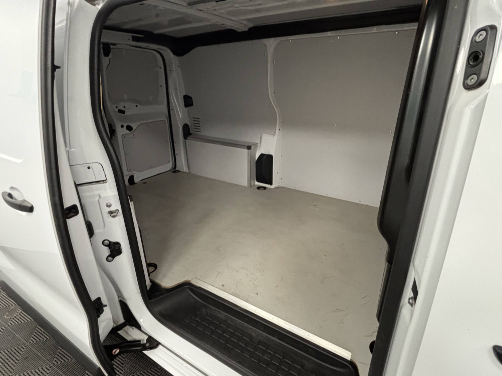 Acheter Peugeot Expert EXPERT FGN TOLE M BLUEHDI 120 S&S BVM6  4p occasion dans les concessions du Groupe Faurie
