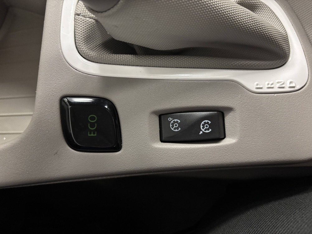 Acheter Renault Zoe Zoe R90 Life 5p occasion dans les concessions du Groupe Faurie