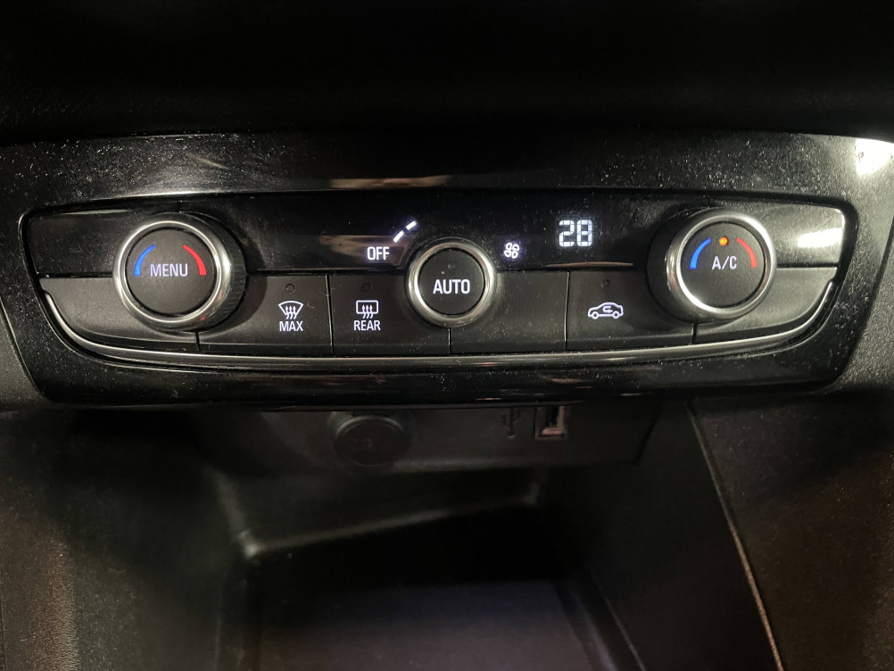 Acheter Opel Corsa E Corsa Electrique 136 ch & Batterie 50 kw/h Edition Business 5p occasion dans les concessions du Groupe Faurie