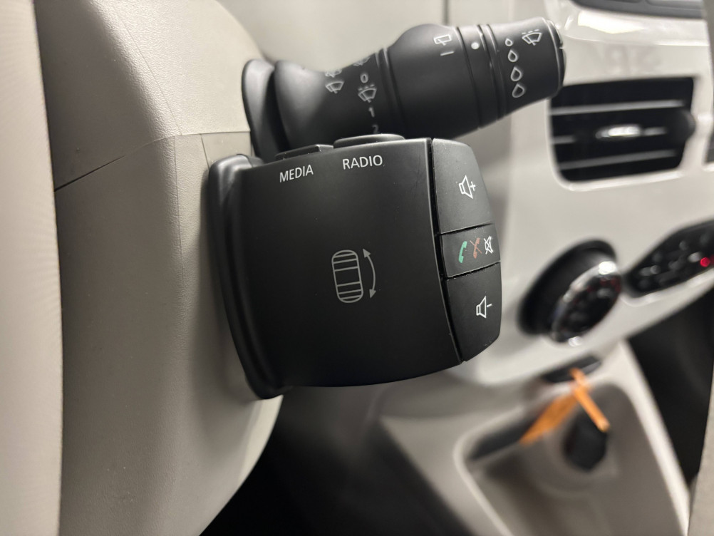 Acheter Renault Zoe Zoe R90 Life 5p occasion dans les concessions du Groupe Faurie