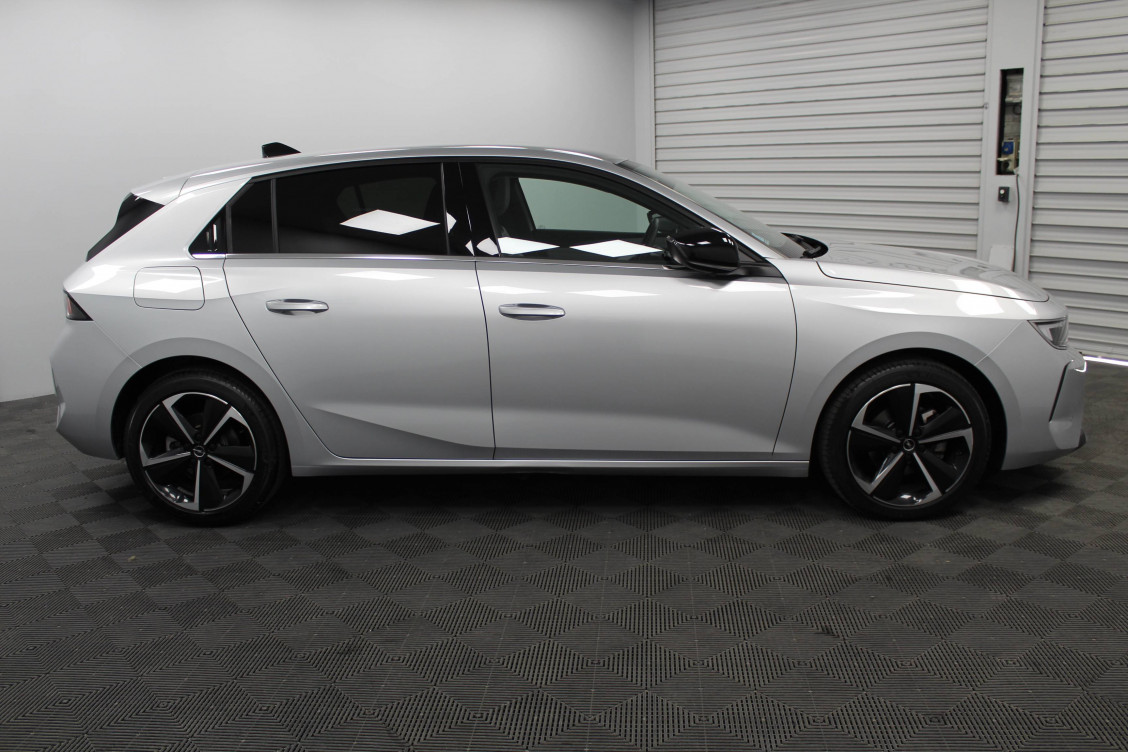 Acheter Opel Astra Astra 1.2 Turbo 110 ch BVM6 Elegance 5p occasion dans les concessions du Groupe Faurie