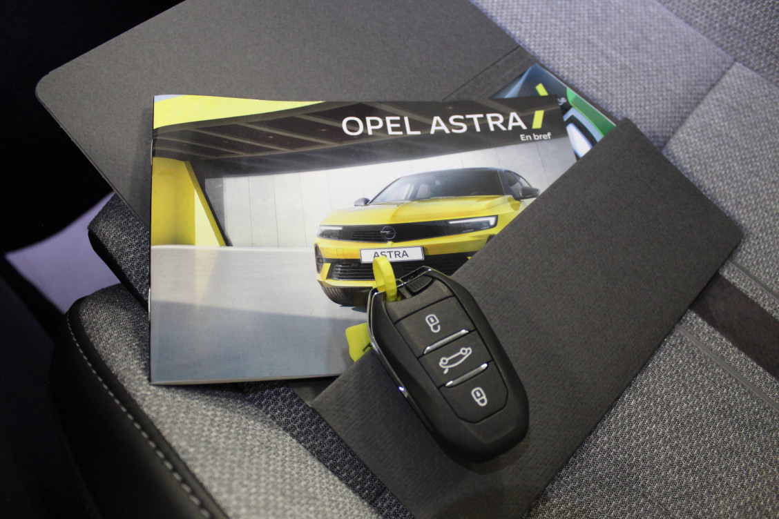 Acheter Opel Astra Astra 1.2 Turbo 110 ch BVM6 Elegance 5p occasion dans les concessions du Groupe Faurie
