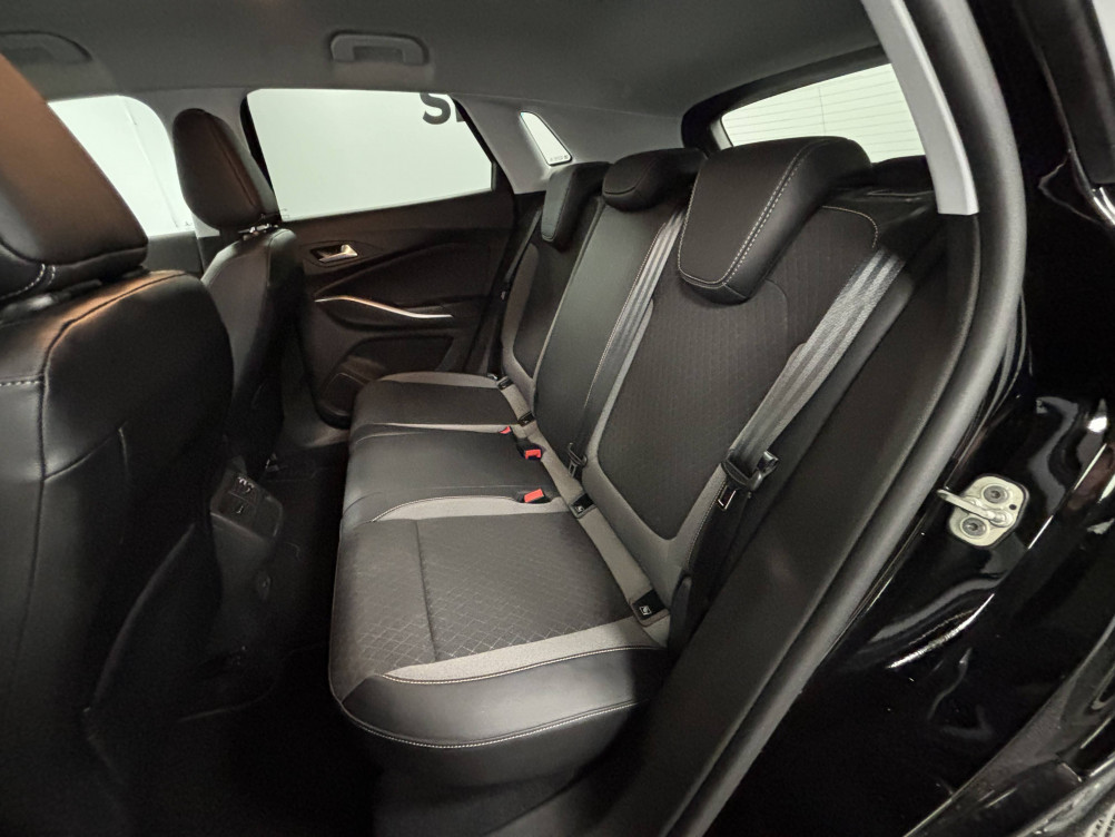 Acheter Opel Grandland Grandland 1.2 Turbo 130 ch BVA8 Elegance Business 5p occasion dans les concessions du Groupe Faurie
