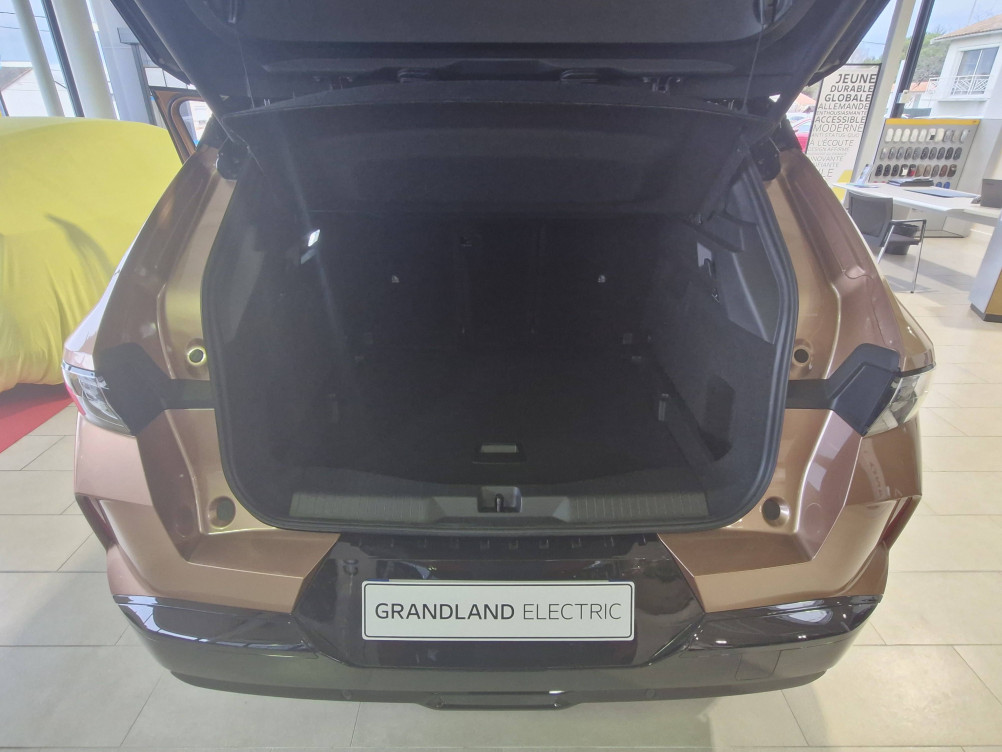 Acheter Opel Grandland Grandland Electrique 213 ch & Batterie 73 kWh GS 5p neuf dans les concessions du Groupe Faurie
