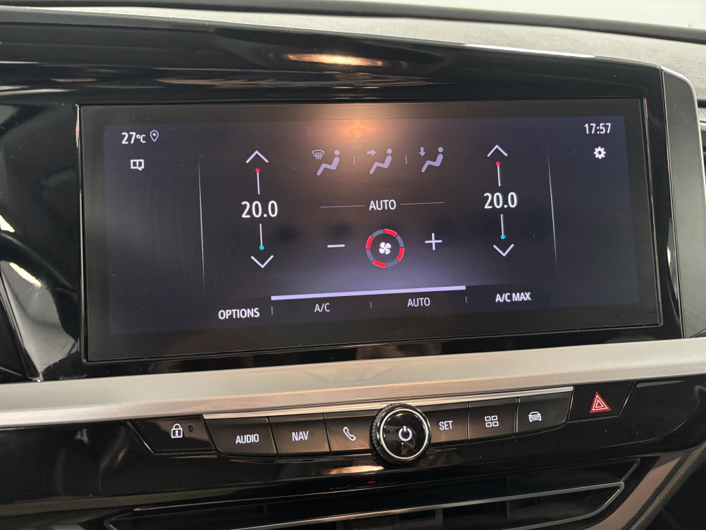 Acheter Opel Grandland Grandland 1.2 Turbo 130 ch BVA8 Elegance Business 5p occasion dans les concessions du Groupe Faurie