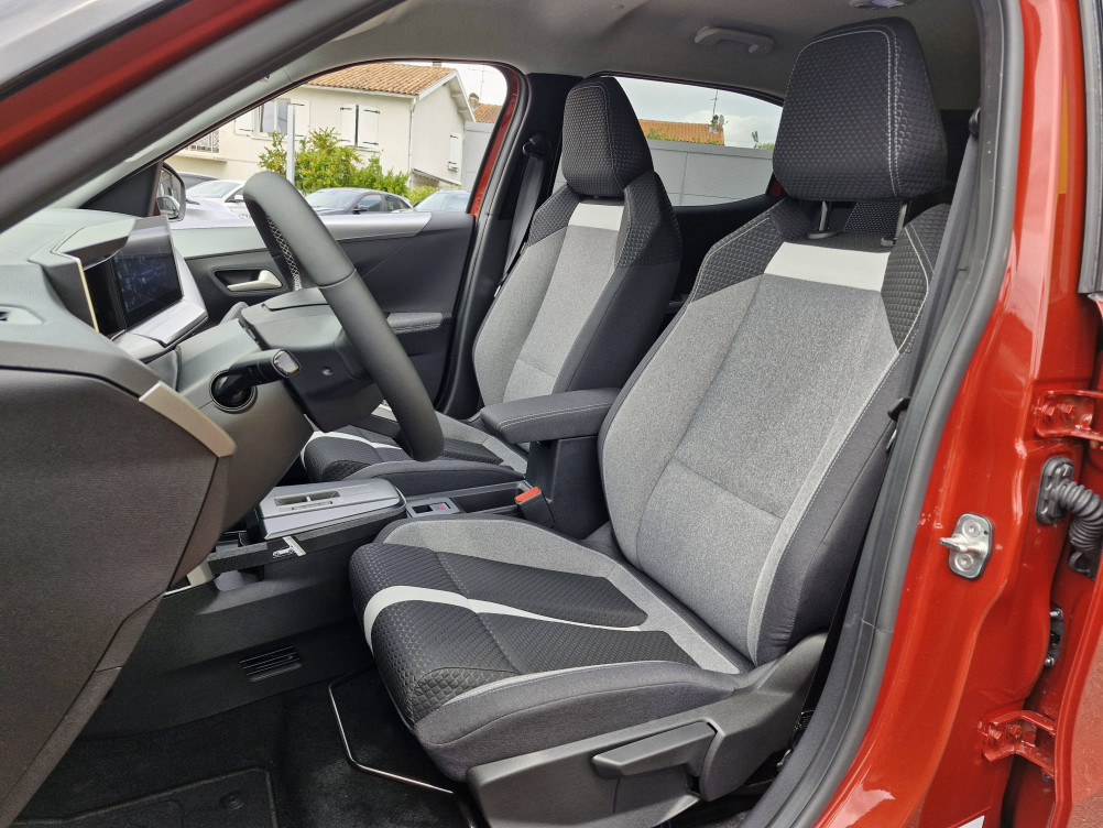 Acheter Opel Frontera Frontera Electric 113 ch Batterie 44 kWh GS 5p neuf dans les concessions du Groupe Faurie