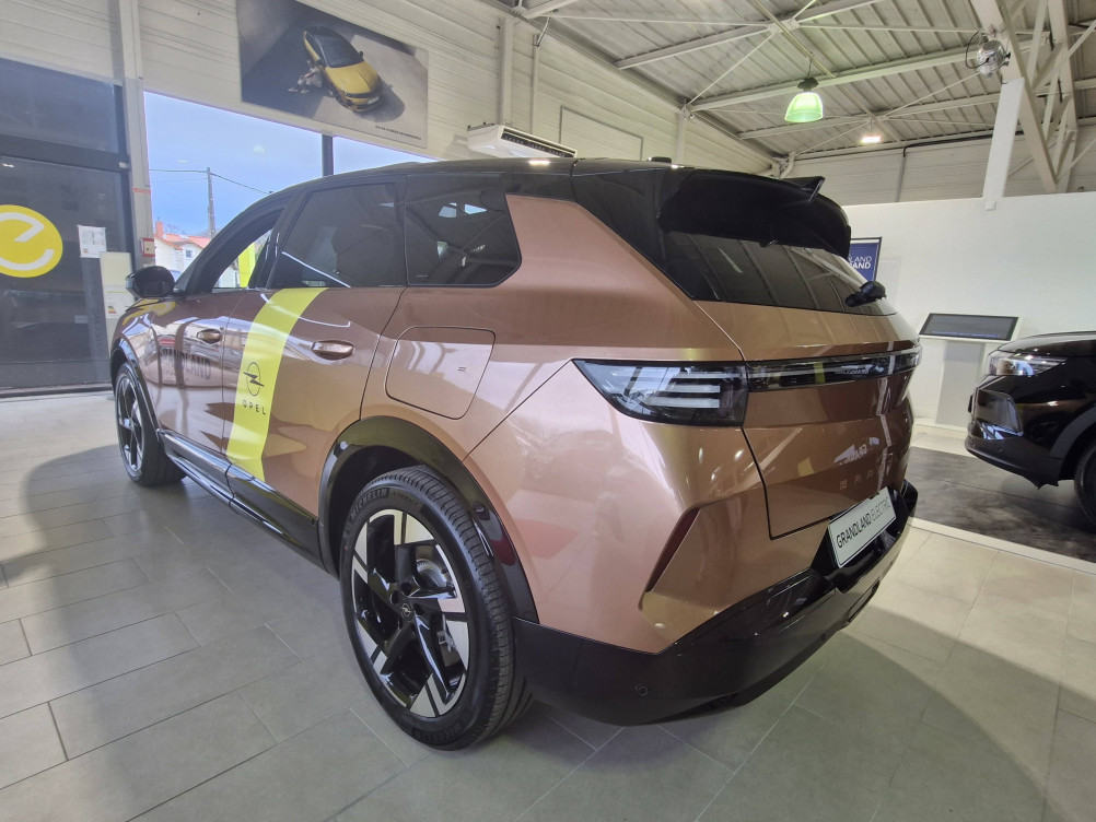 Acheter Opel Grandland Grandland Electrique 213 ch & Batterie 73 kWh GS 5p neuf dans les concessions du Groupe Faurie