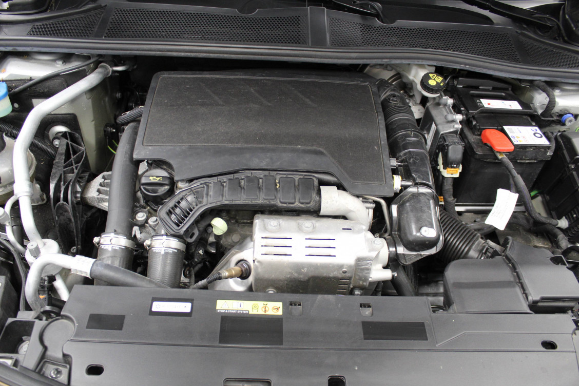 Acheter Opel Astra Astra 1.2 Turbo 110 ch BVM6 Elegance 5p occasion dans les concessions du Groupe Faurie